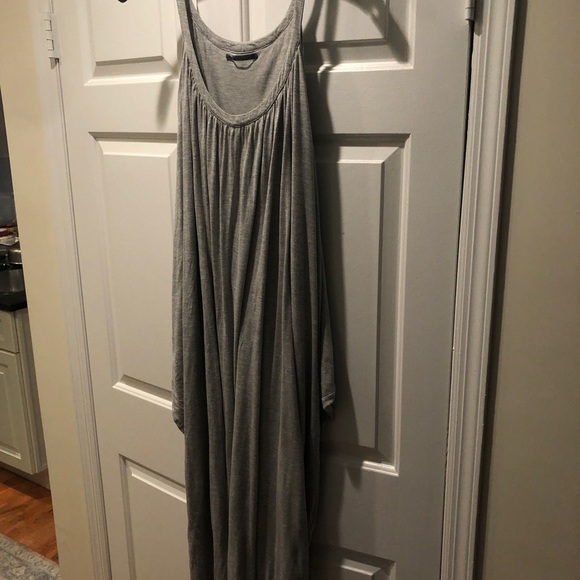 Velvet cotton dress small but fits medium. Velvet is the designer - Picture 10 of 11